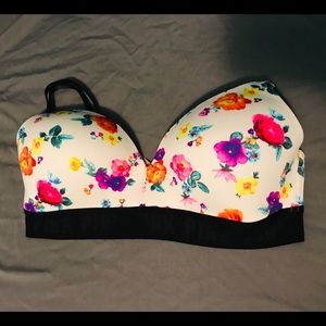 Victoria’s Secret bra